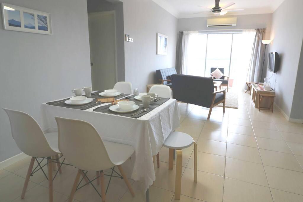 Taeler's Near Desa Park 乐居休闲民宿 Apartment Kuala Lumpur
